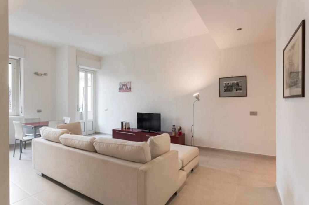 Loreto & Stazione Centrale Cozy Apartment Milánó Kültér fotó